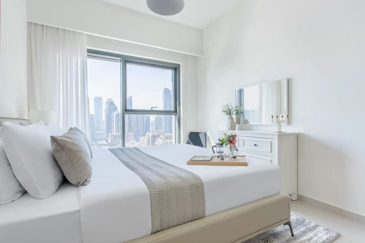 Frank Porter - Burj Royale Dubai Apartment